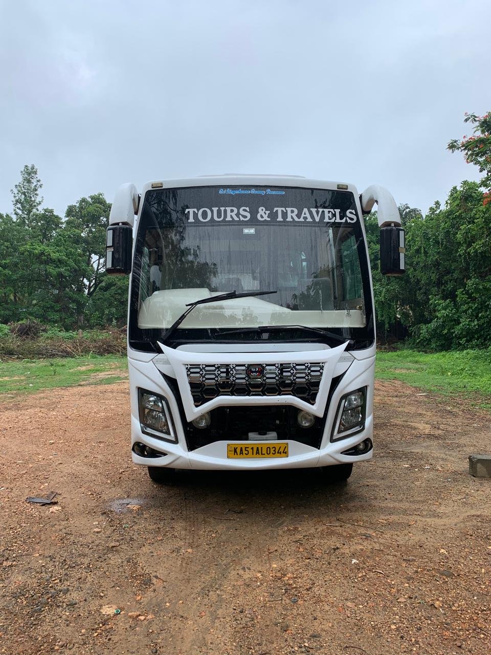 21 Seater — 21 Seater