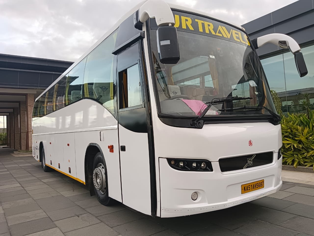 SJR Tours and Travels luxury coach & bus